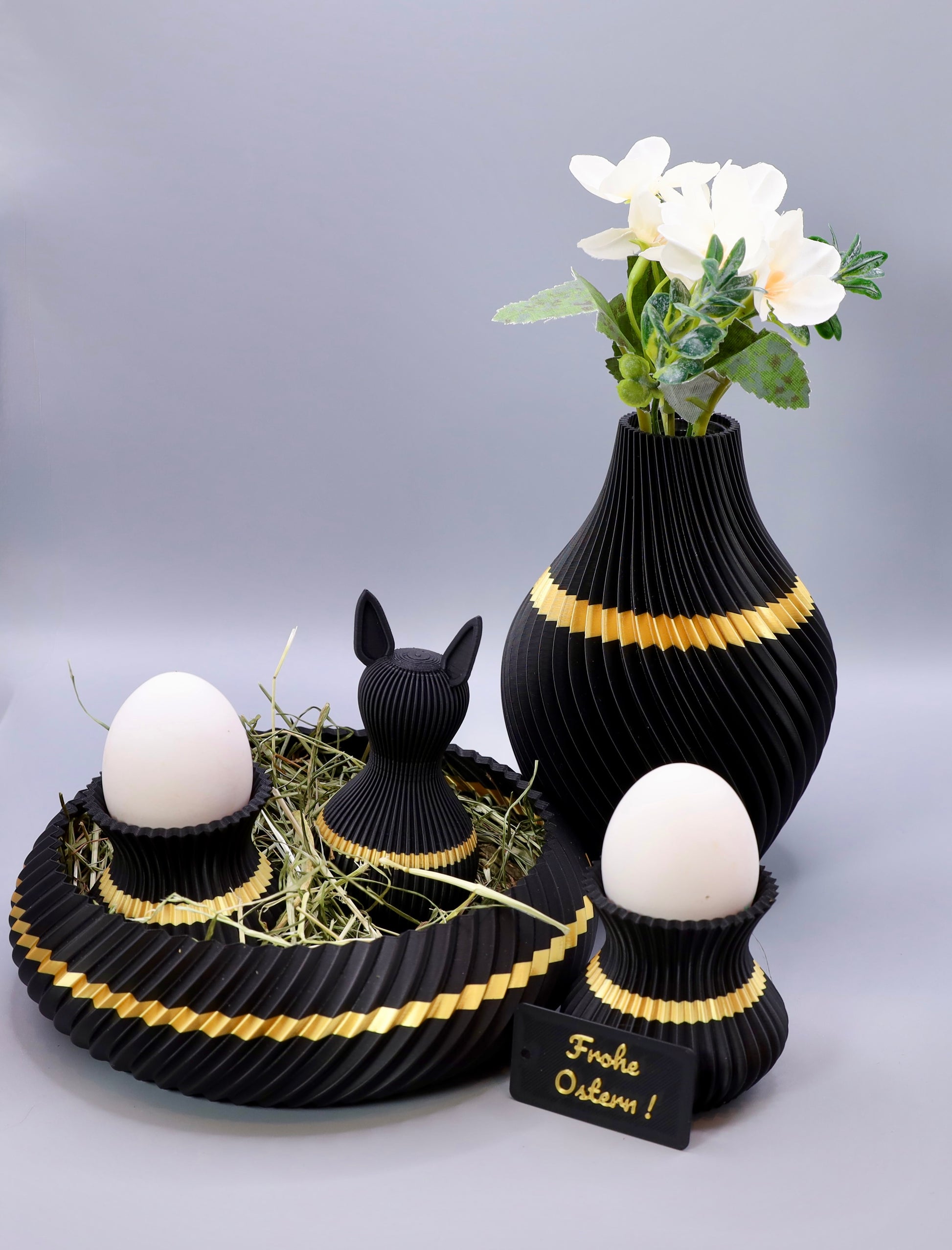 Wälder Create Oster-Edition – Vase, OVO Eierbecher und Dekoschale im Juppen Design Schwarz-Gold