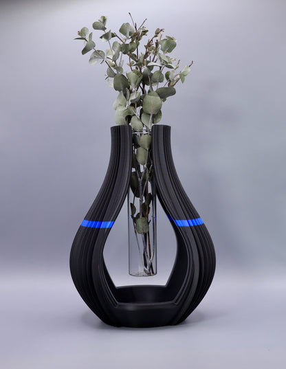 „Silena Vase als Design-Statement – minimalistische 3D-gedruckte Vase für einzelne Blume oder Duftstäbchen“