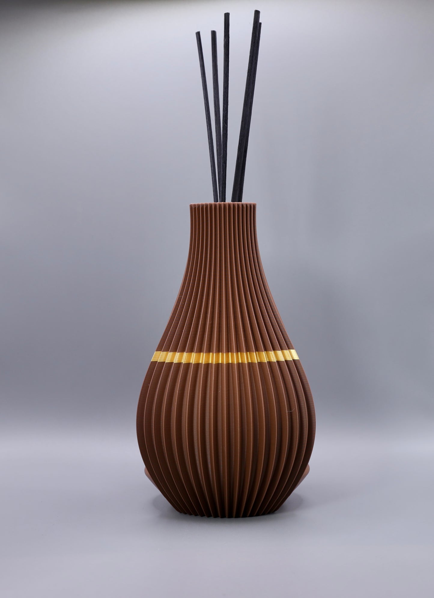 „Silena Vase als Design-Statement – minimalistische 3D-gedruckte Vase für einzelne Blume oder Duftstäbchen“